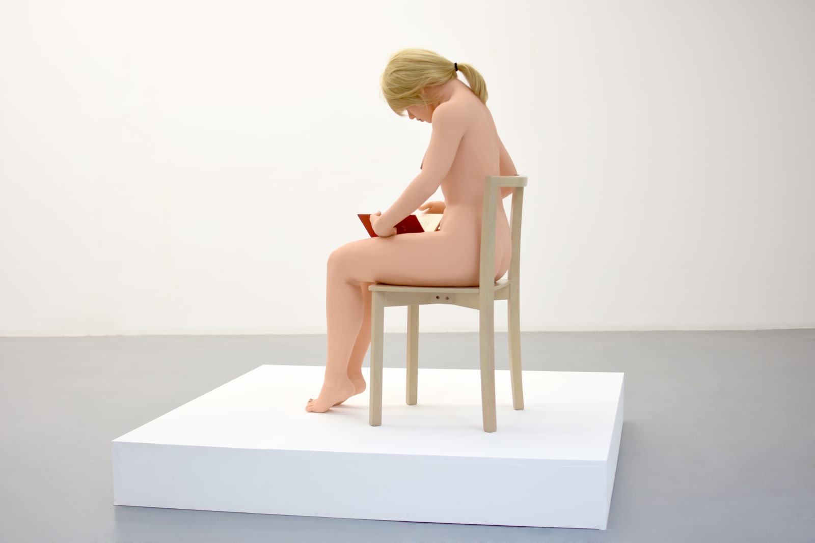 Hans-Peter Feldmann, Régine