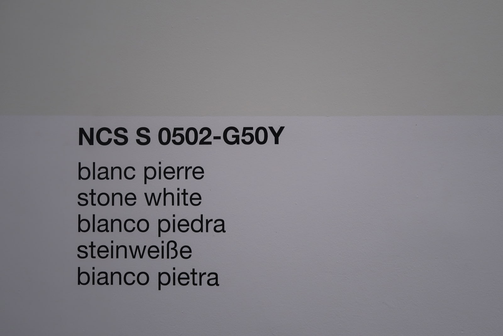 Ignasi Aballí, Simultaneous Structures I, 2023