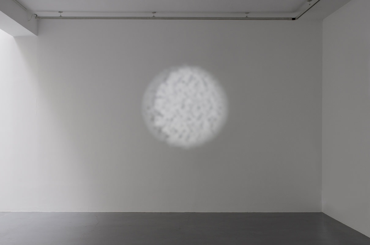 Detanico Lain, XXVIII Lunae / from Galilée, 2014