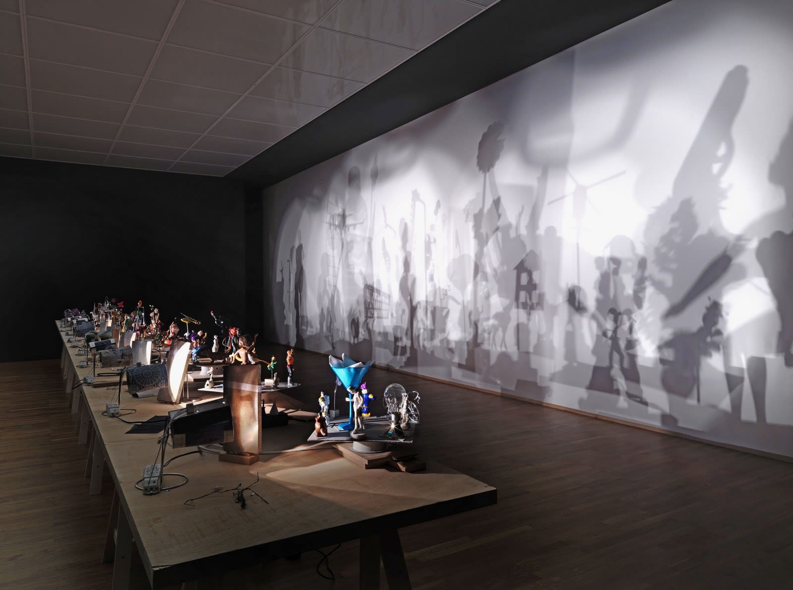 Hans-Peter Feldmann, Shadow Play