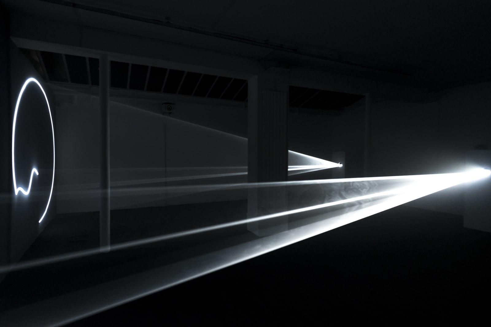 Anthony McCall, Leaving (With Two-minute Silence), 2009