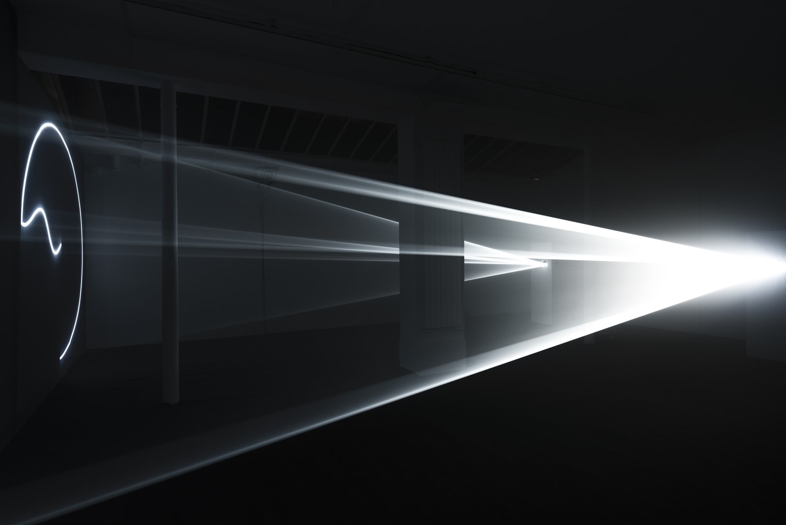 Anthony McCall, Leaving (With Two-minute Silence), 2009