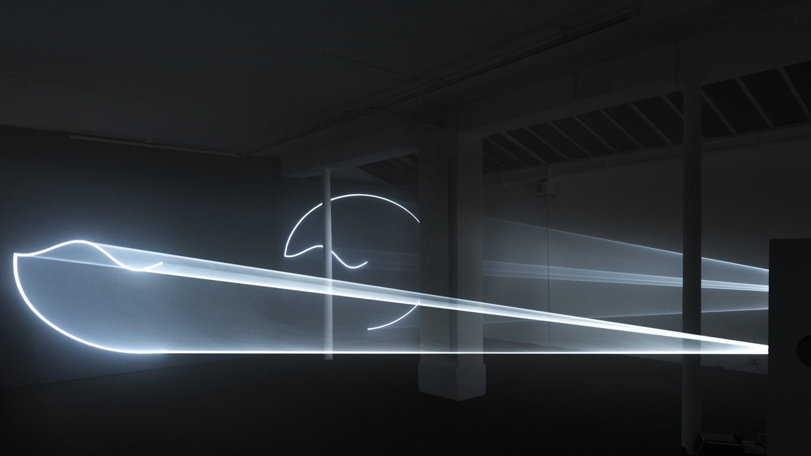 Anthony McCall, Leaving (With Two-minute Silence), 2009
