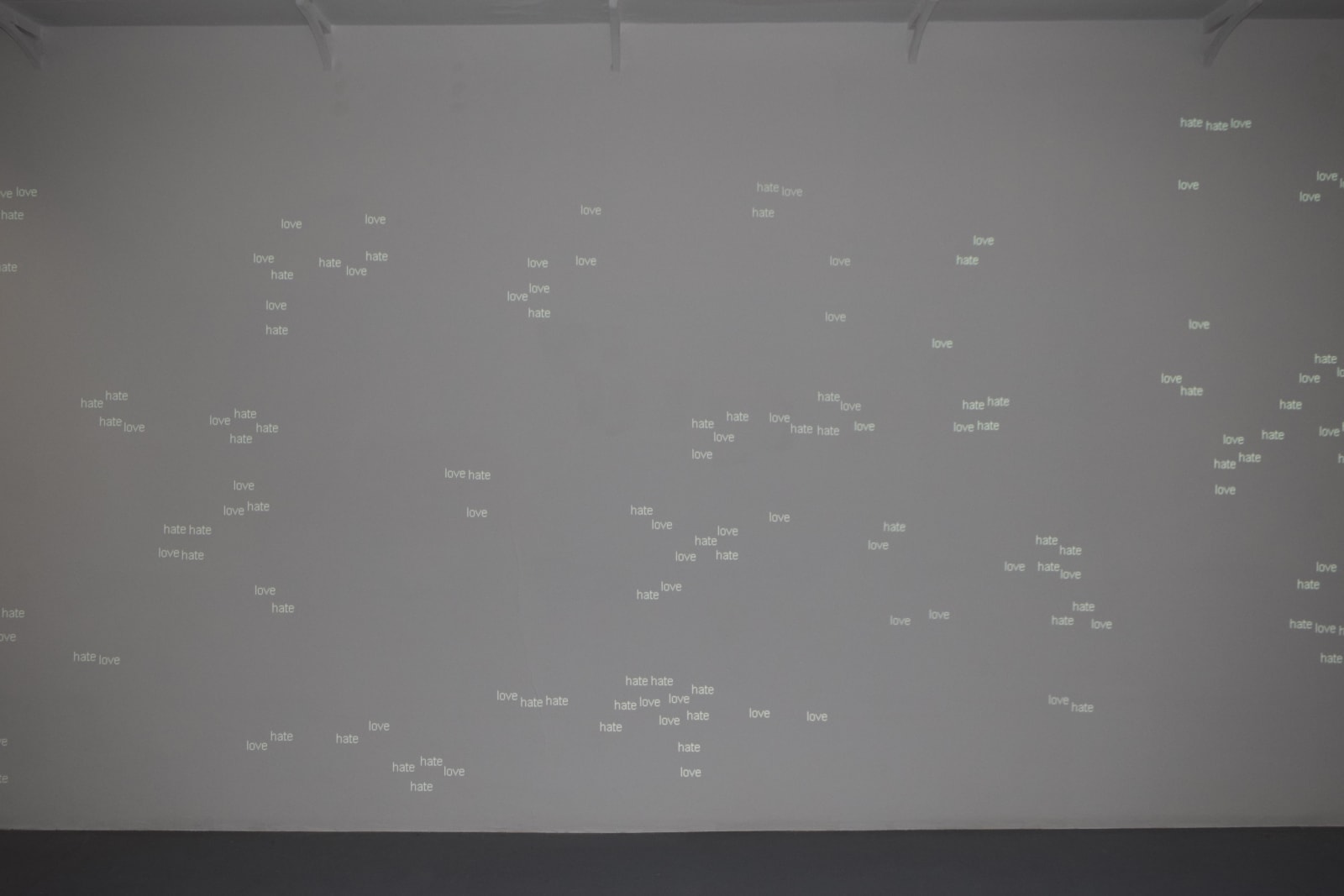 Charles Sandison, LOVE/HATE/HATE/LOVE, 2020