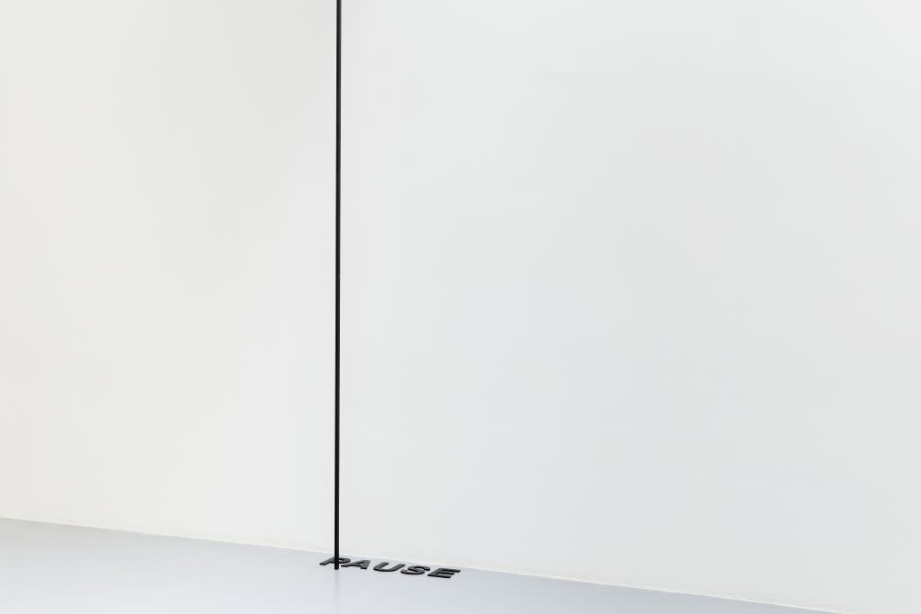 Peter Downsbrough, PAUSE, 2017