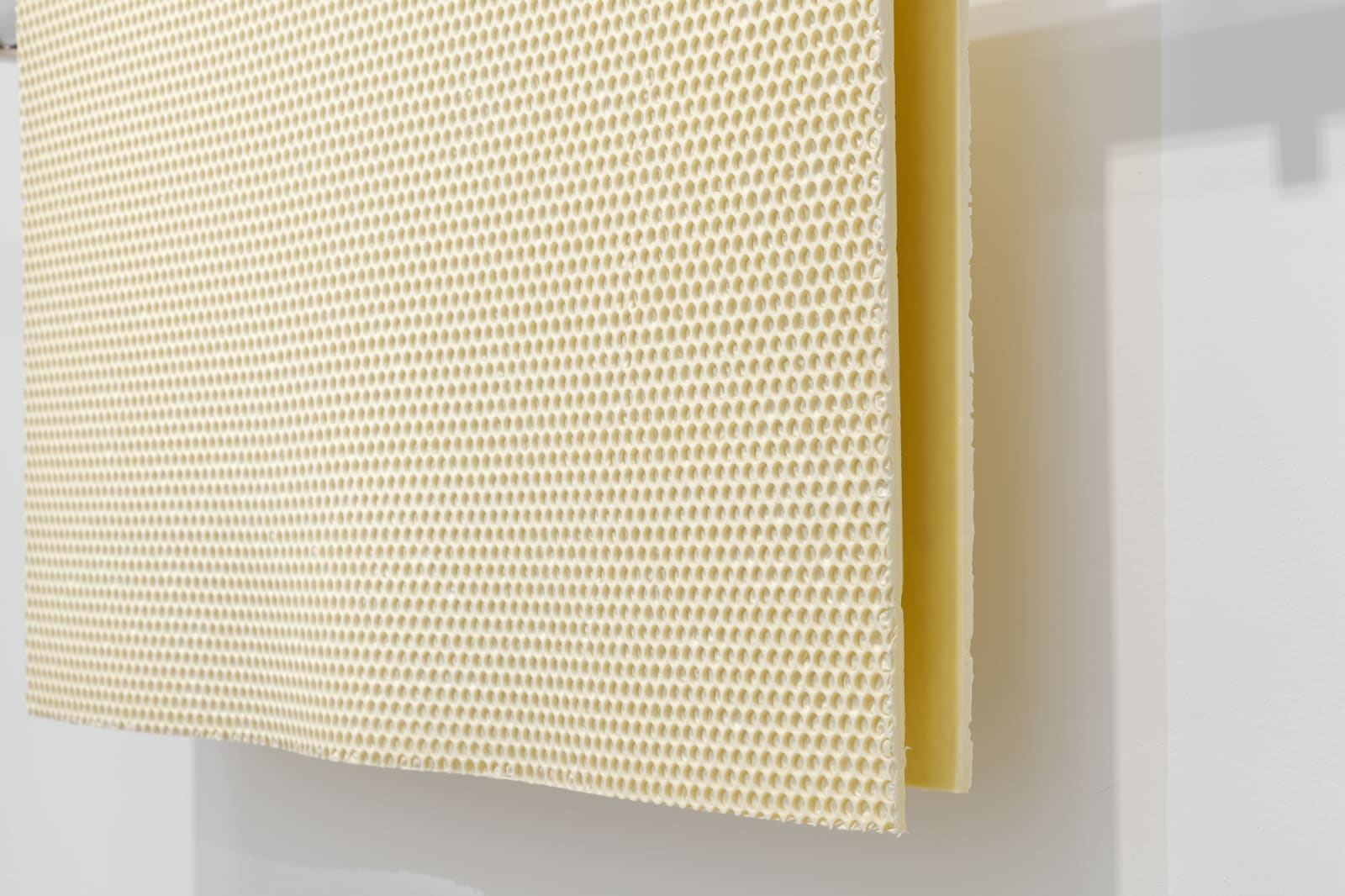 Detailed: Thermo dry rack, Courtesy of Gallery Baton, Photo by Jeon Byung Cheol