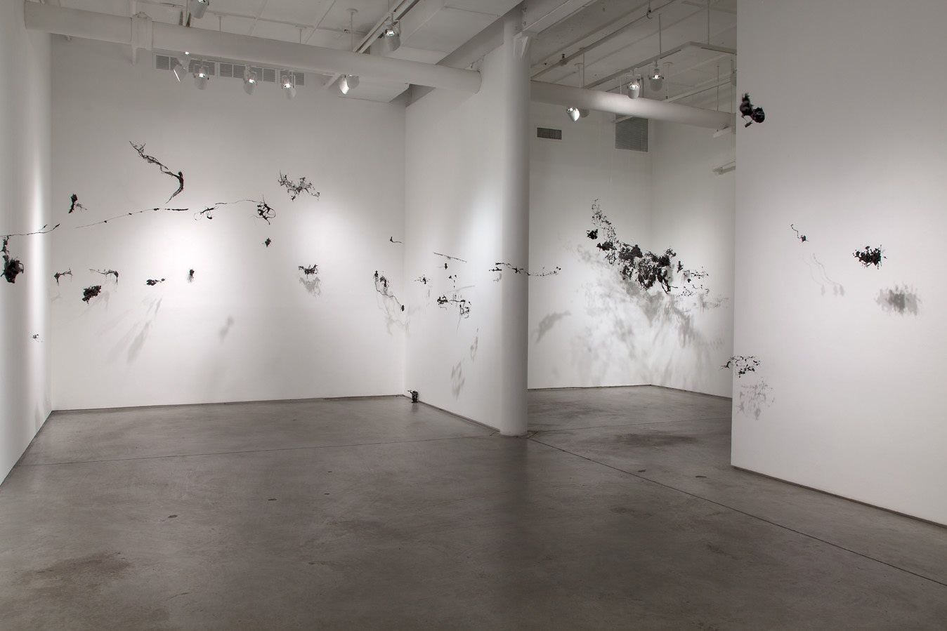 Installation view: Close up, Doosan Gallery, 2014