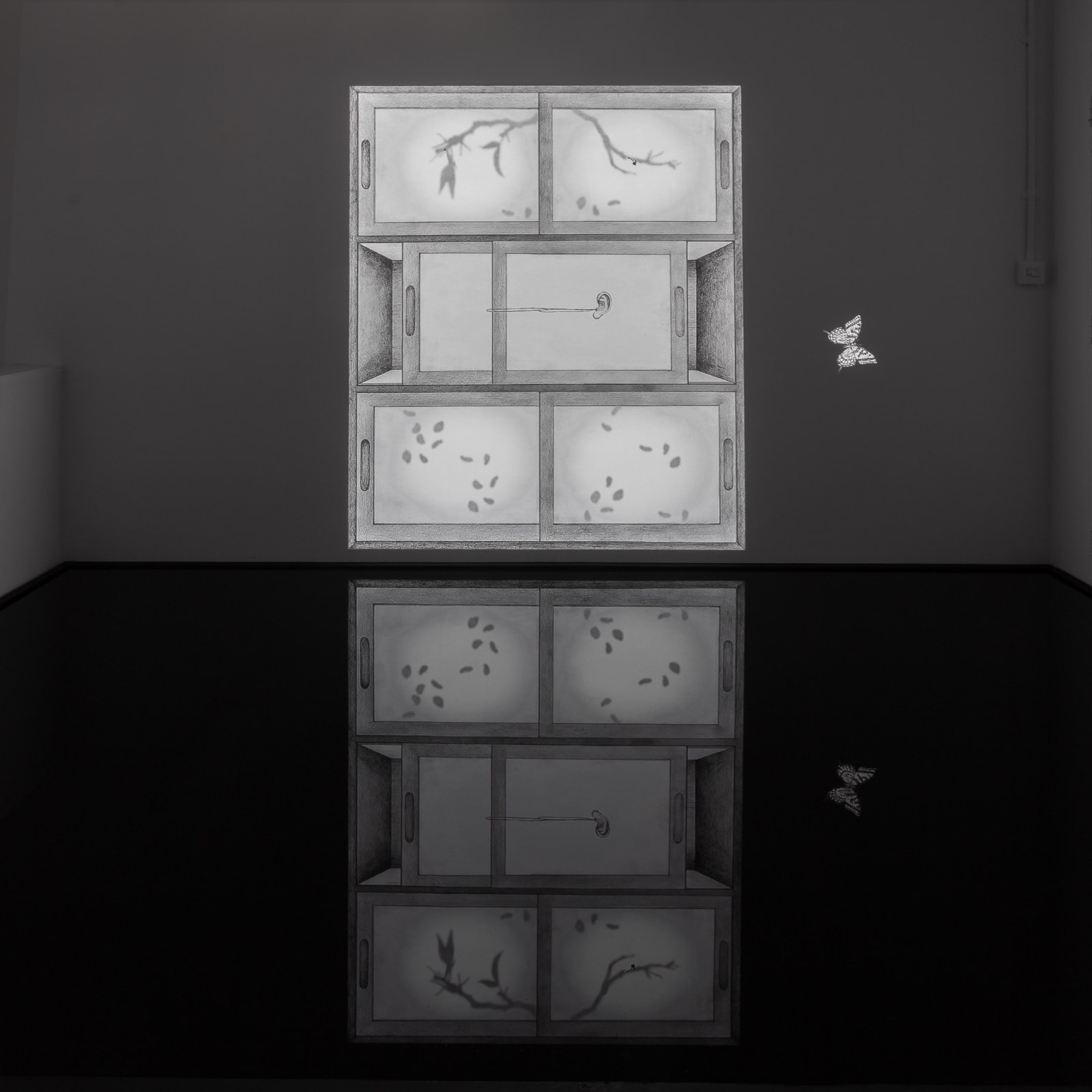 A Cabinet, 2016, single chanel video, 9 min, diemnsions variable