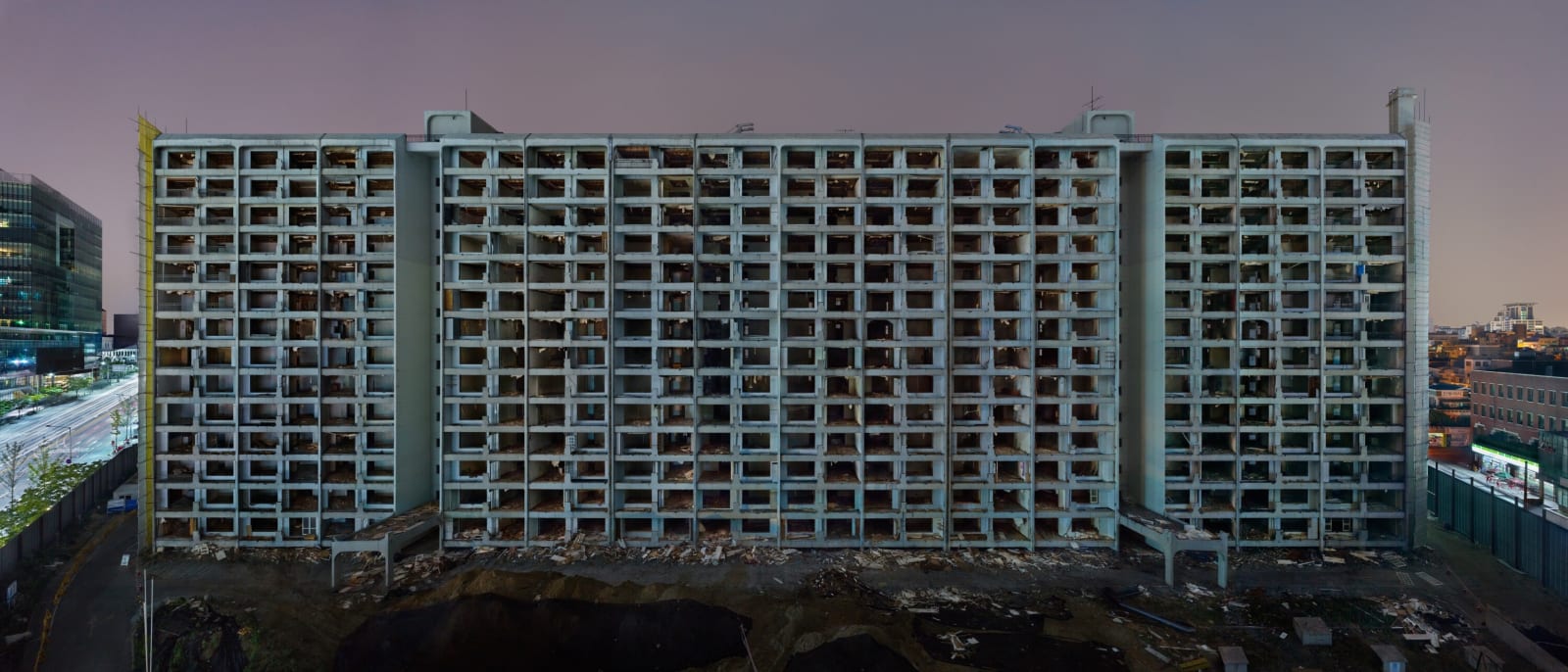 196, 2012, c-print diabond, 118 x 280 cm