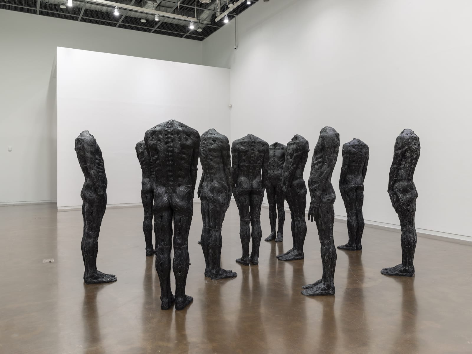 Installation view: Standing Human, Cheongju Art Studio, 2020
