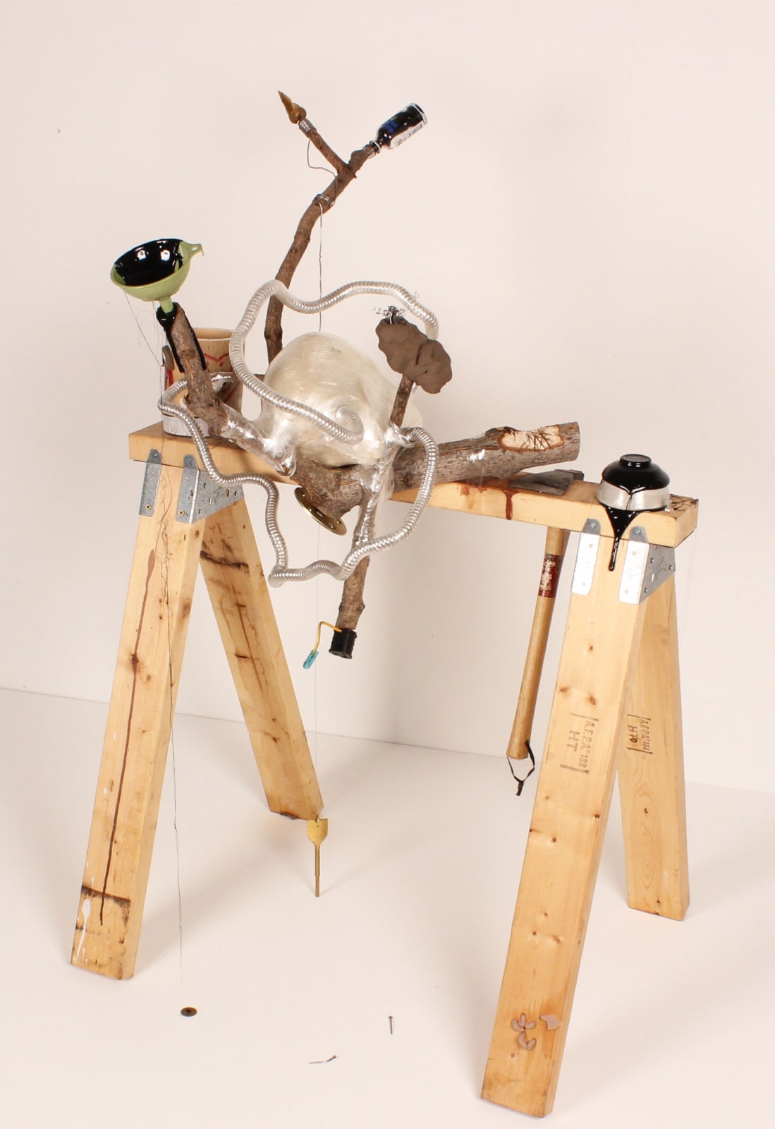 Found space, 2013, mixed media, 80 x 70 x 120 cm