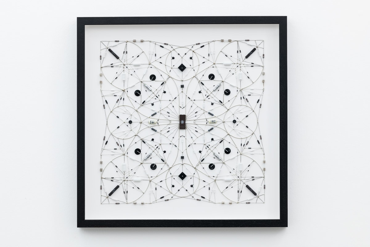 LEONARDO ULIAN , Untitled, 2017