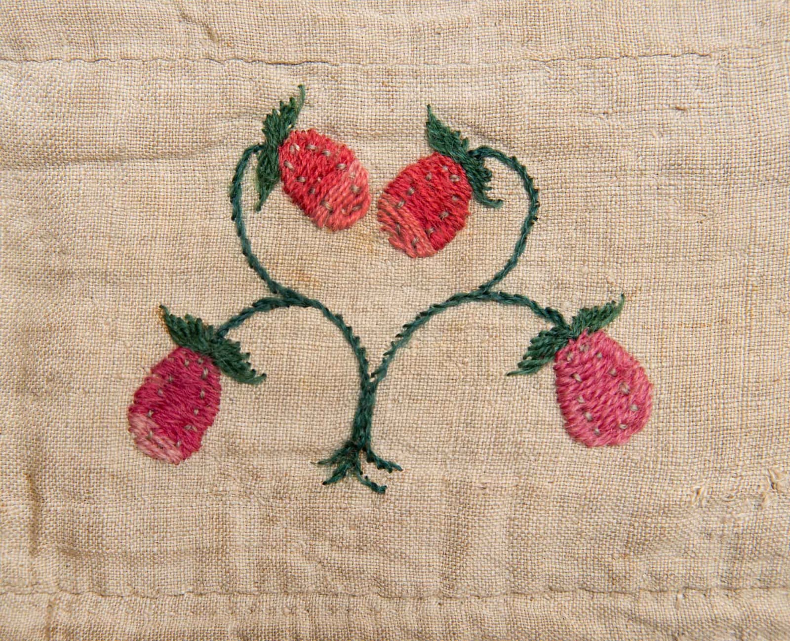 American (probably Connecticut), Quilt of crewelwork, cotton, and wool, ca. 1775–1800