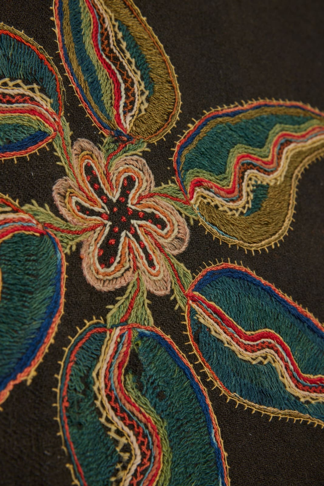 American (New England), Wool-embroidered bedcover, ca. 1820 and later
