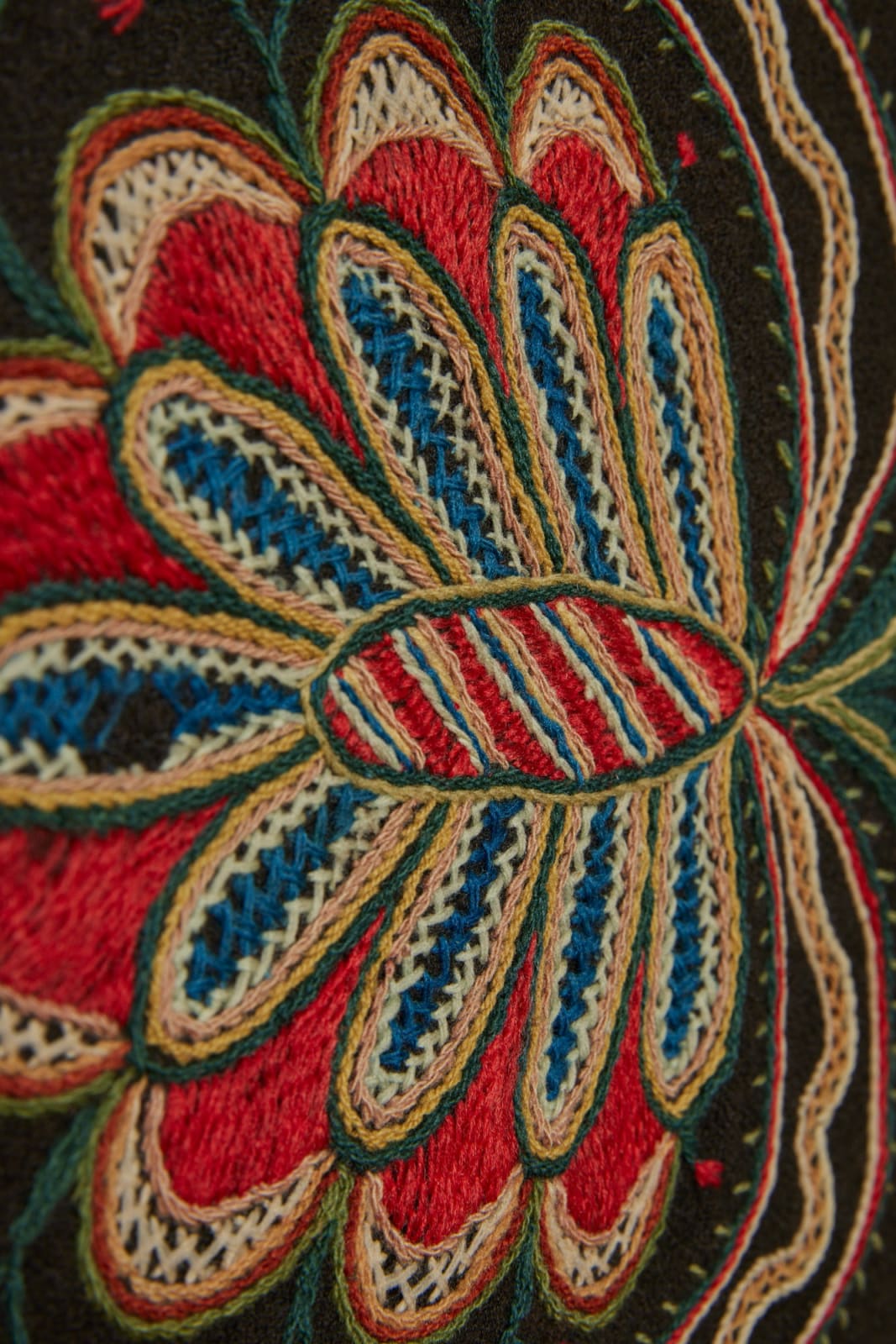 American (New England), Wool-embroidered bedcover, ca. 1820 and later