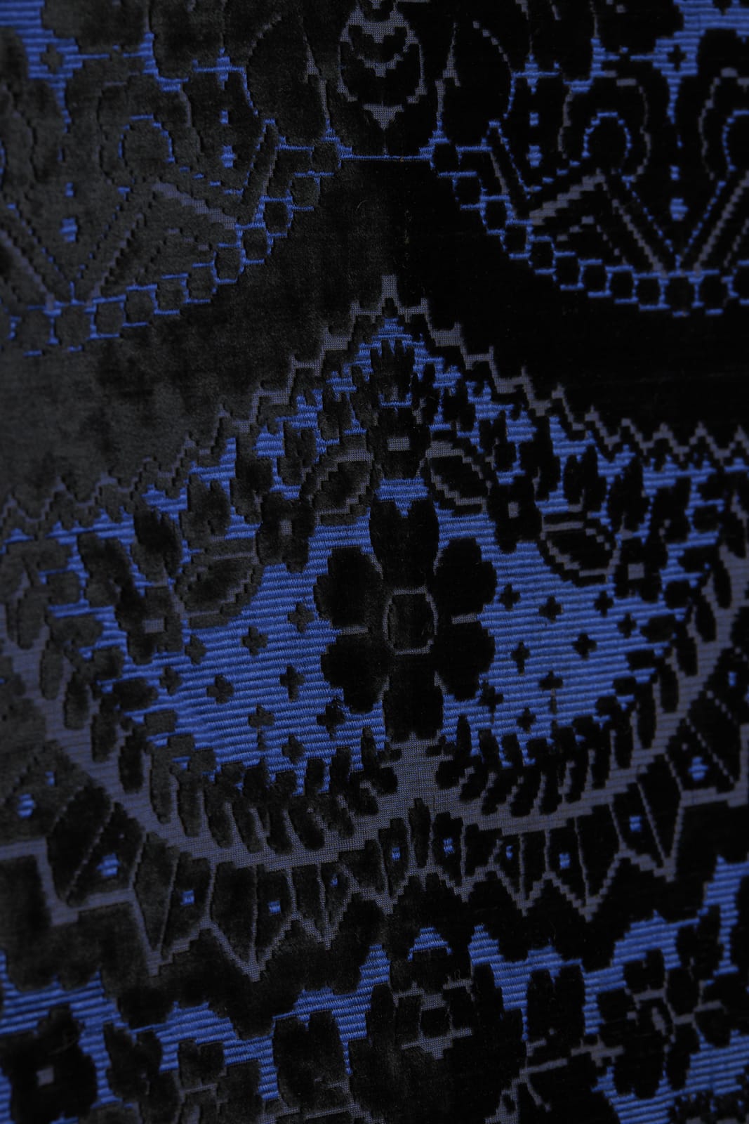 French or English , Silk velvet shawl, ca. 1860