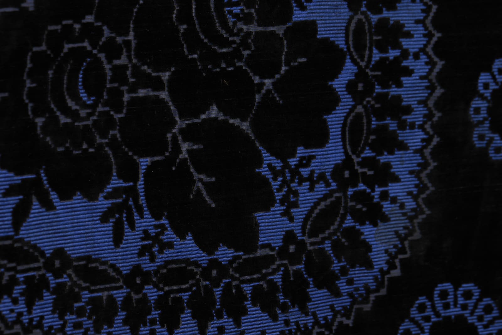 French or English , Silk velvet shawl, ca. 1860