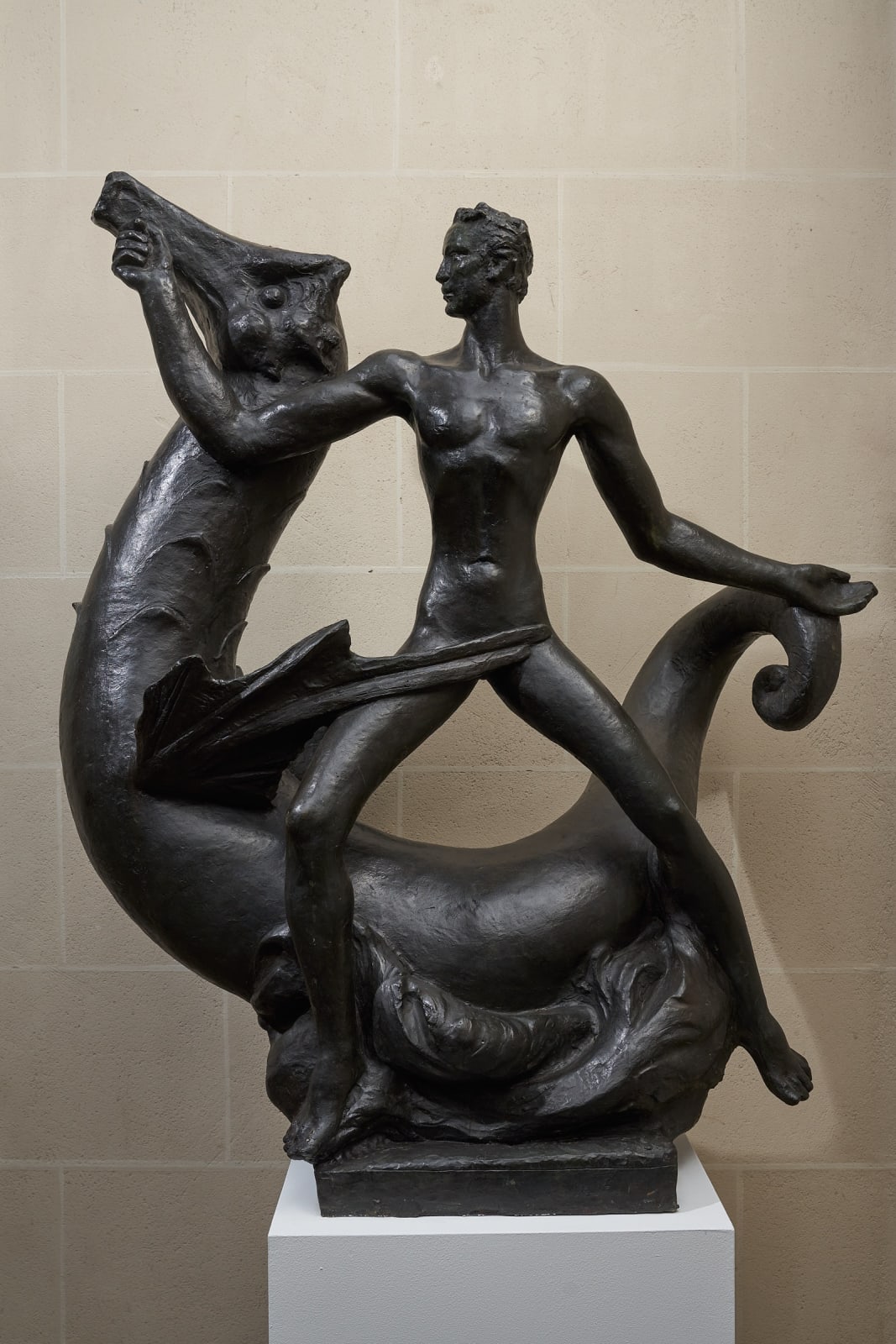 Antonio De Val, Man in front of a seahorse