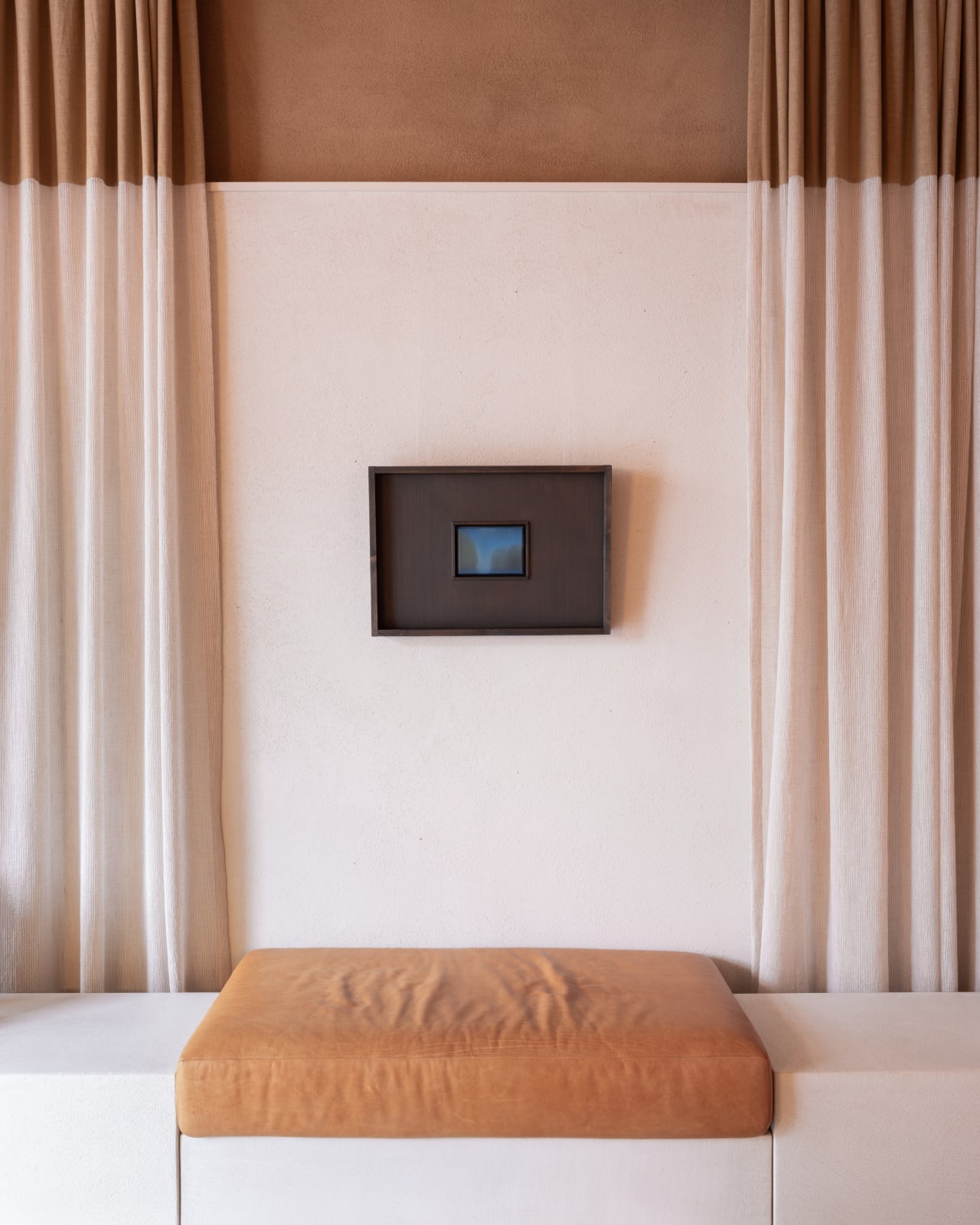Image courtesy of Buysse Gallery. © Tom Van Puyvelde. All rights reserved.