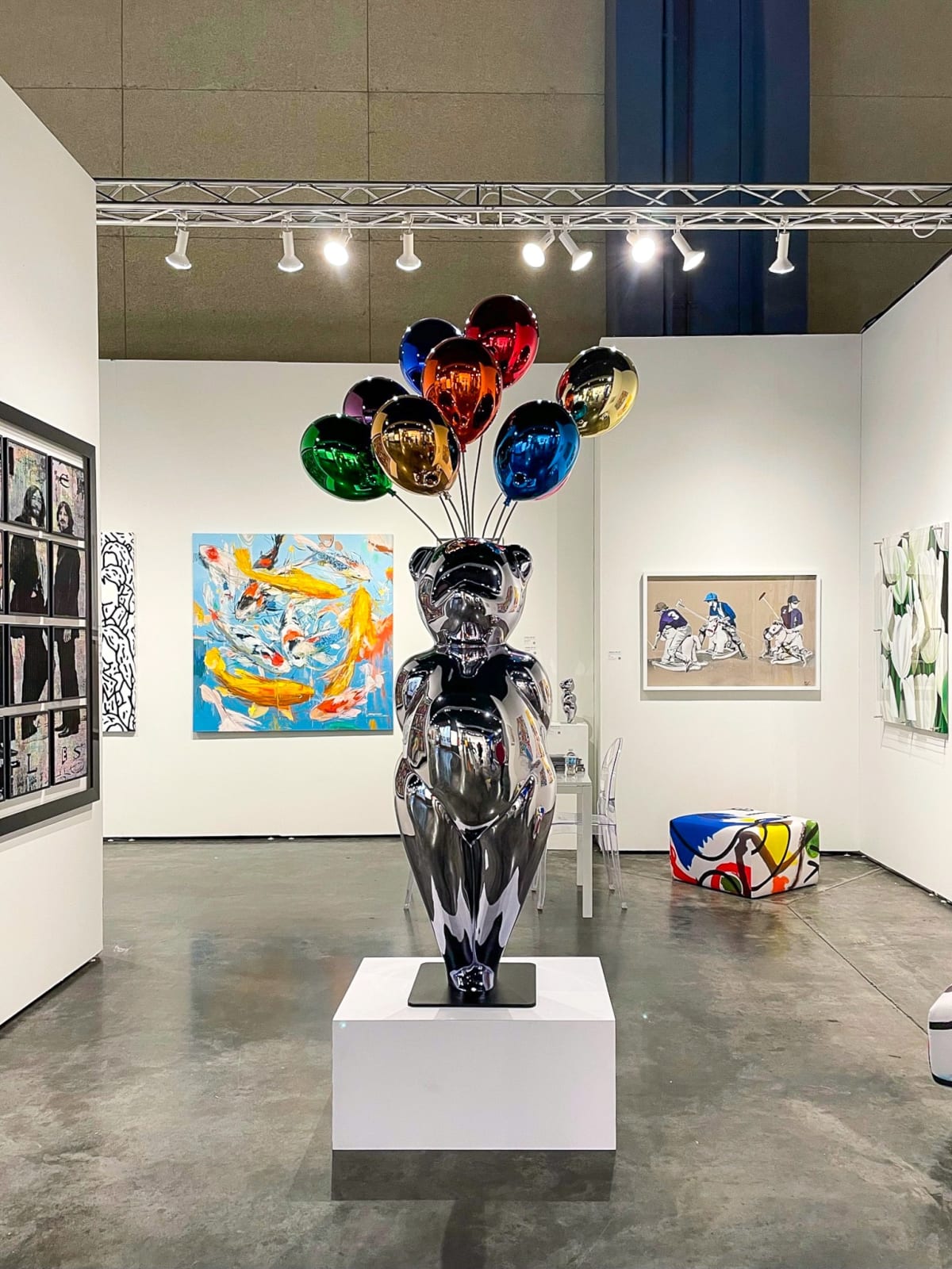 Paintings and sculpture displayed at Carousel Fine Art's gallery both at the Palm Beach Modern and Contemporary art fair, 2022.
