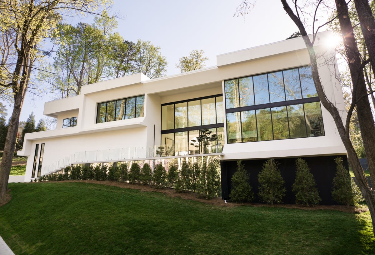Exterior of a luxury modern home in Atlanta, GA.