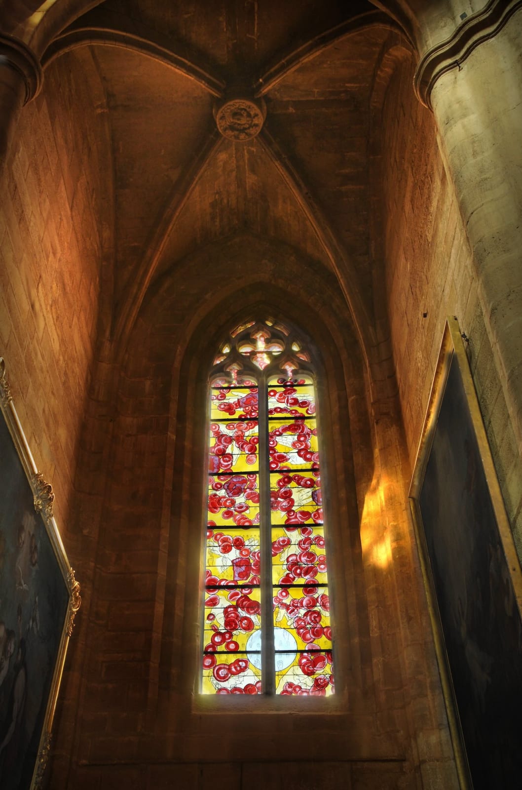 Baie 19, Cathédrale de Rodez © Jean-François Peiré & Drac Occitanie