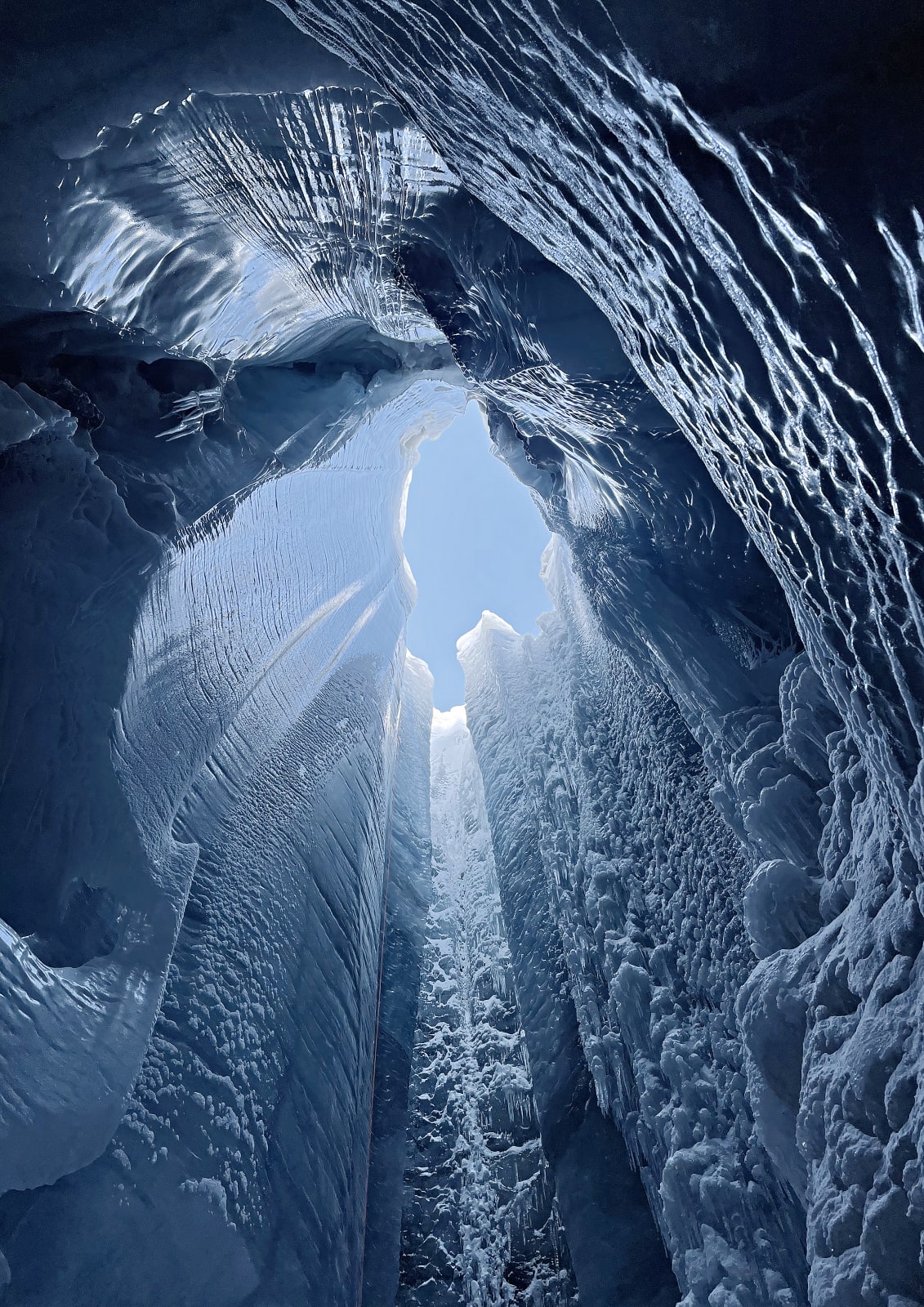 Bernard Garo, 1000 years under the ice, Depth & Surface Series #3, 2022