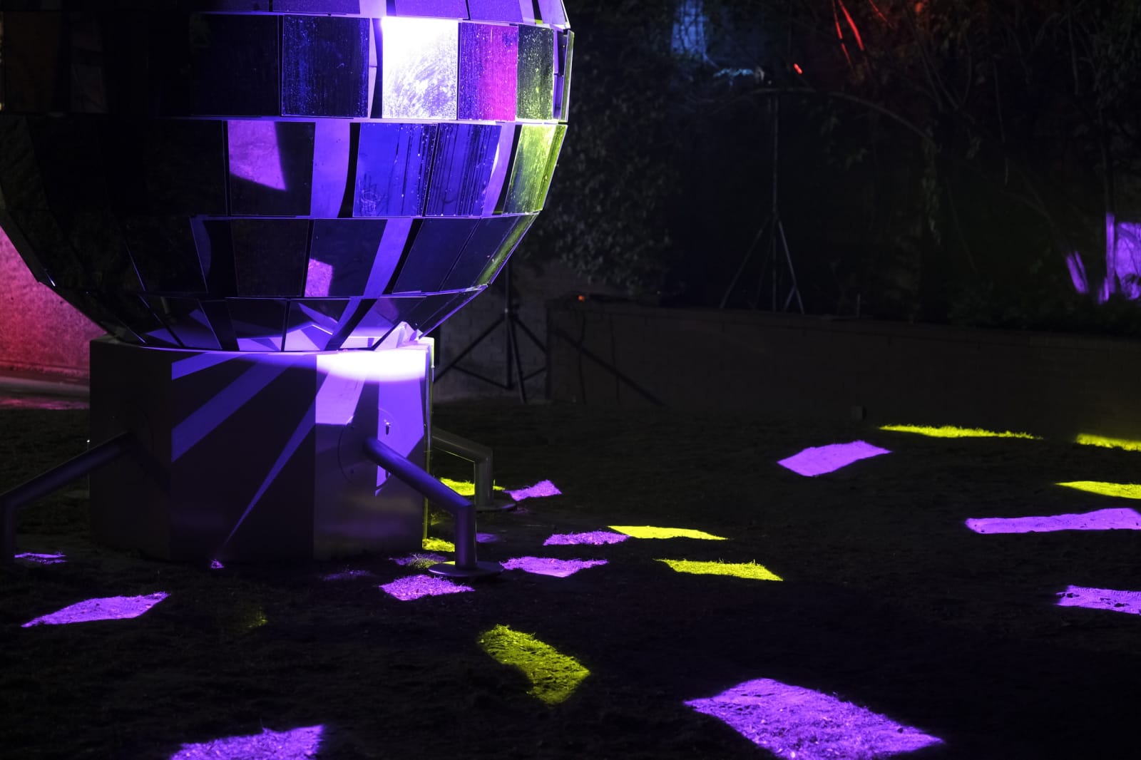 Ryan Van Der Hout, To Reflect Everything :: Toronto Sculpture Garden, 2023