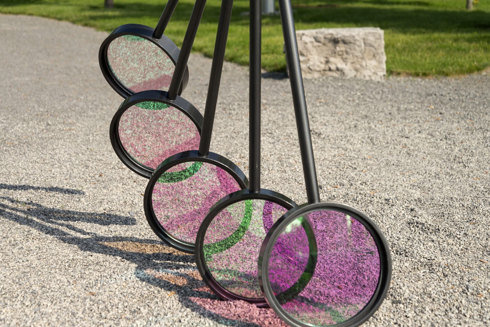 Ryan Van Der Hout, Optical Device ( Chromatica ), 2022
