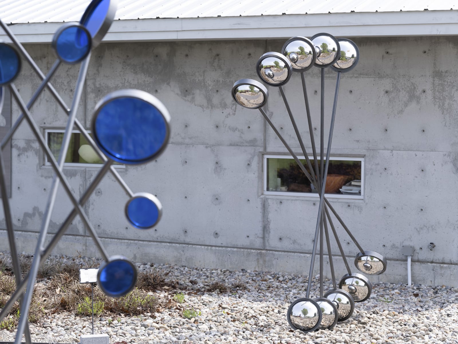 Ryan Van Der Hout, Optical Device ( Mirror Mirror ), 2022