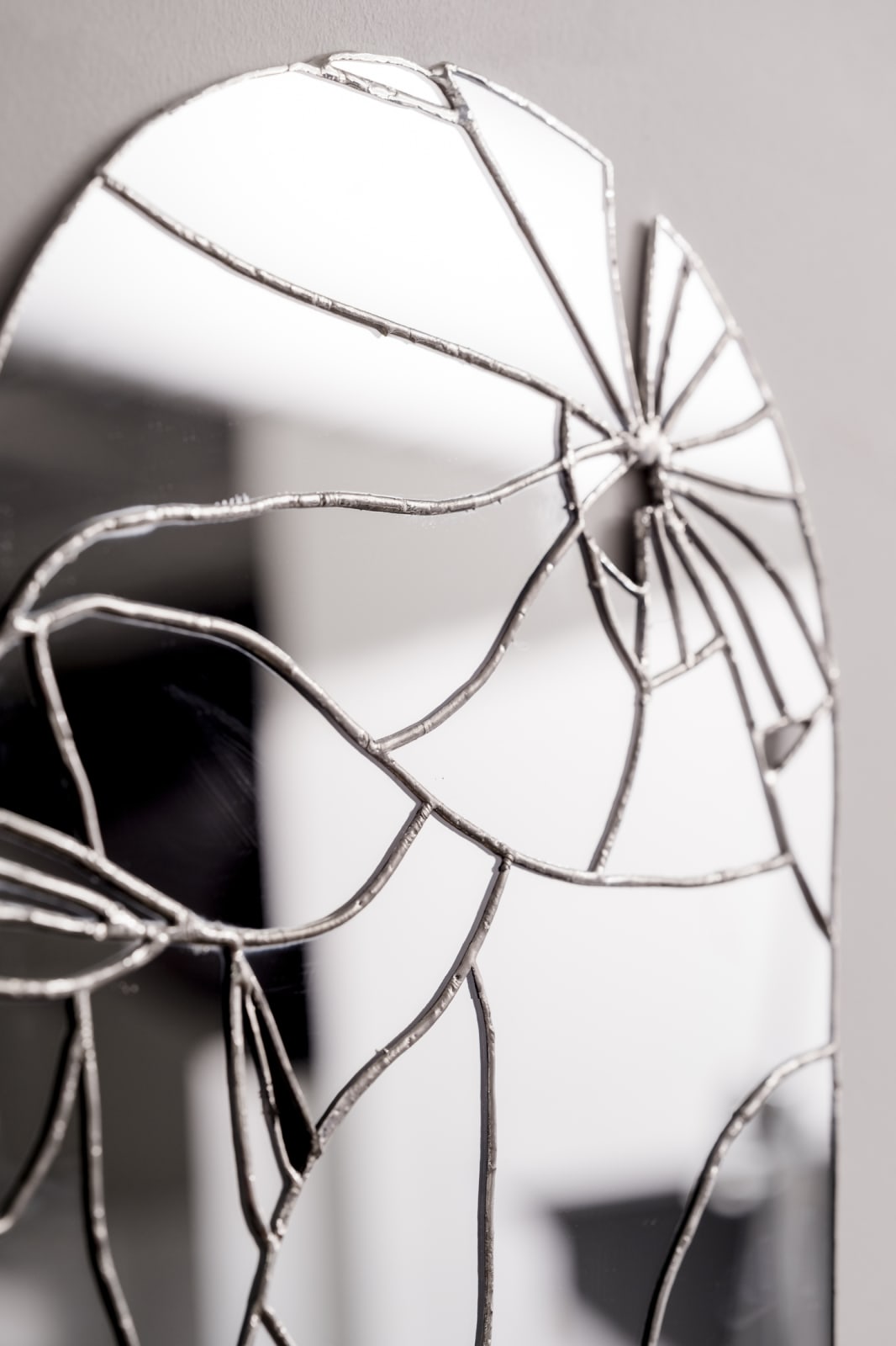 Ry Van Der Hout, Mirror Mirror (Arch), 2025