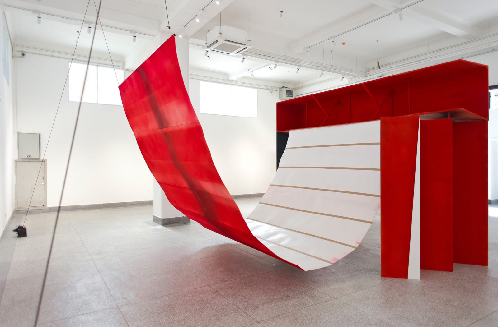 ‘Untitled’ (Gate with Canopy) 2018 Plywood, timber, steel pipe, card, Xuan paper, paint, spray paint, red and black calligraphic ink, rope, pulleys, wire rope, 25kg weights, bolts Dimensions variable. Main structure 290 x 650 x 430 cm