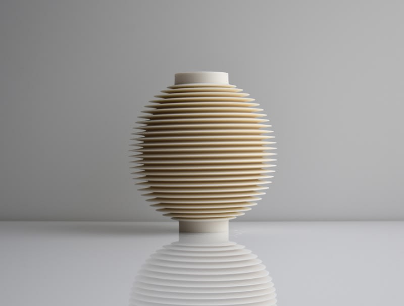 Nicholas Lees, Medium White Orbit (25.21)