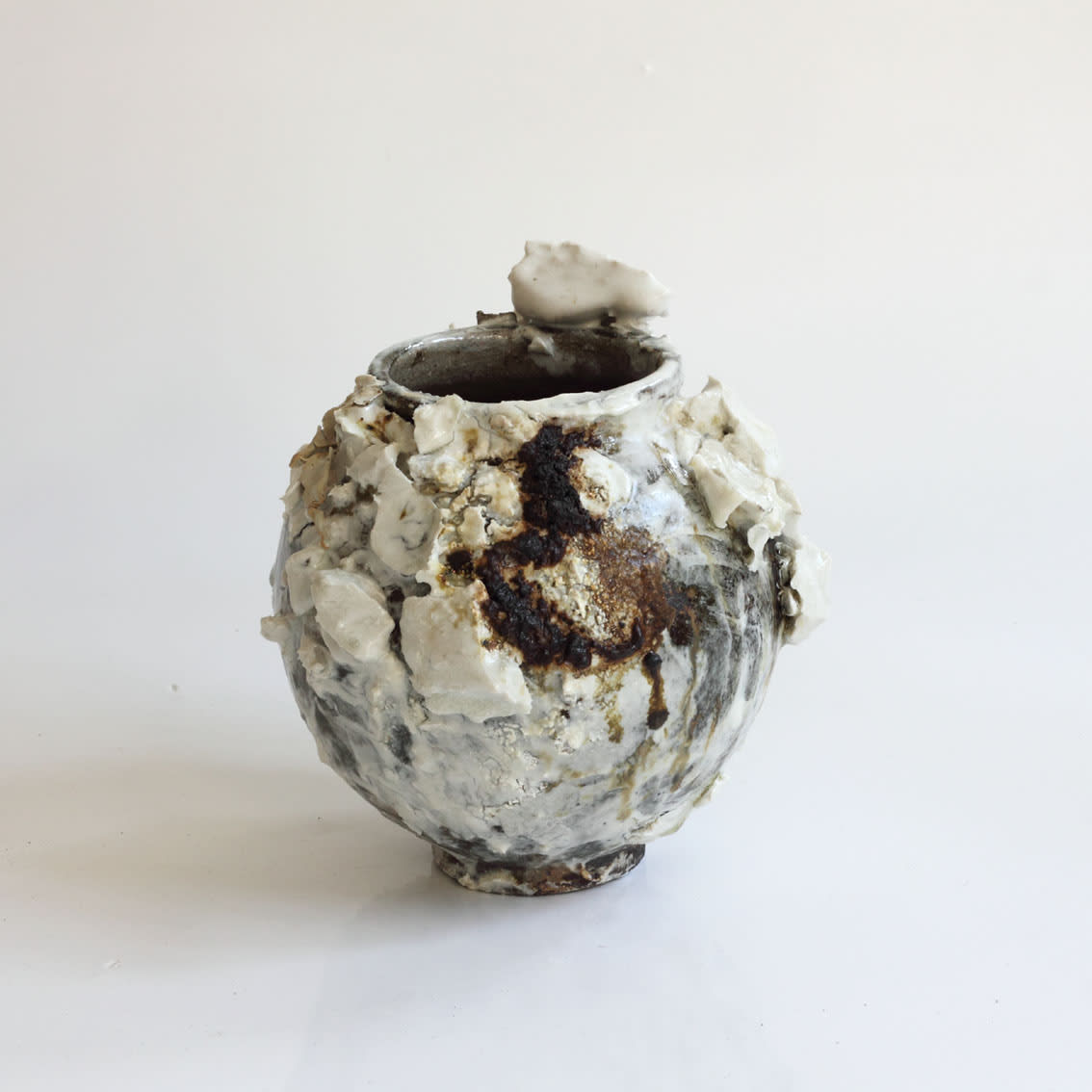 Akiko Hirai, 11. Mini Moon Jar White