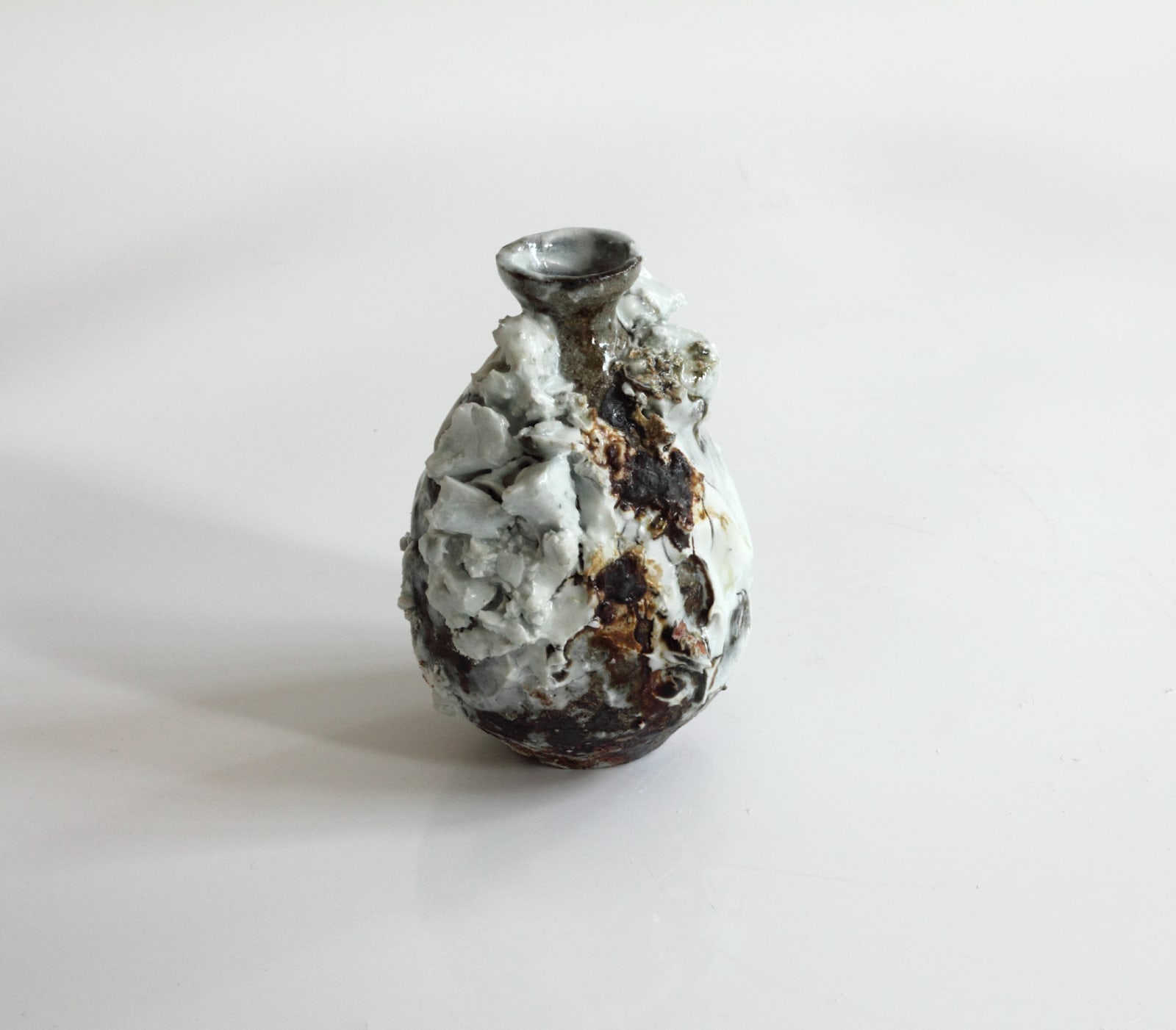 Akiko Hirai, 33a. Sake bottle