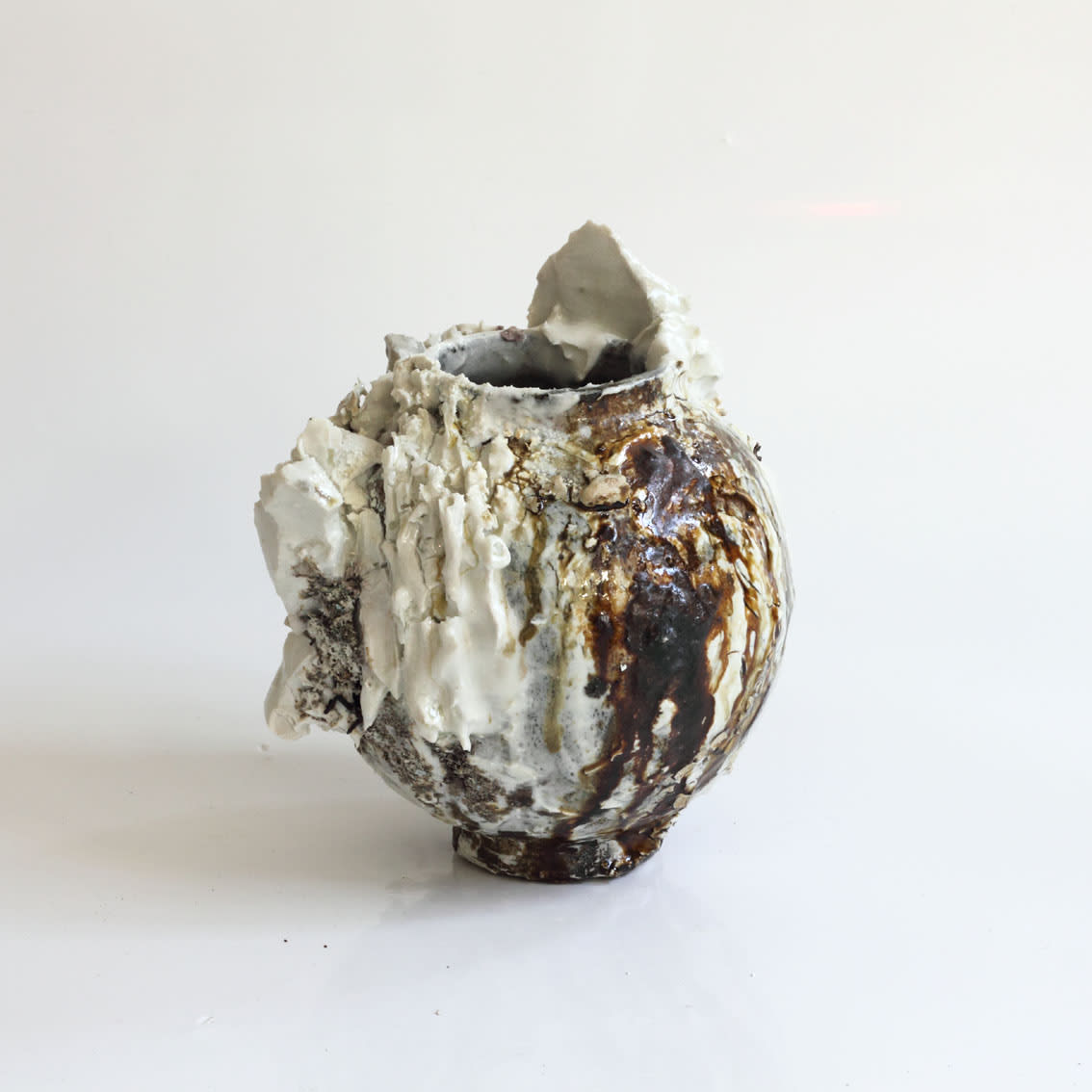 Akiko Hirai, 14. Mini Moon Jar White