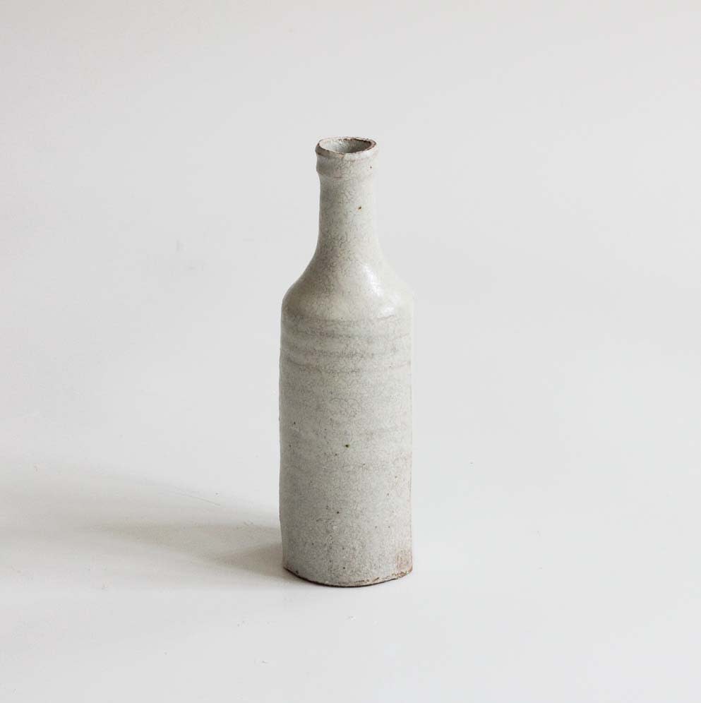 Akiko Hirai, 4a. Still Life Bottle white Medium