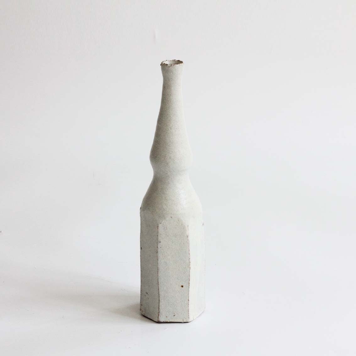 Akiko Hirai, 9a. Still Life Bottle white Tall
