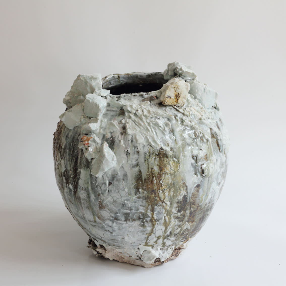 Akiko Hirai, 71. Moon Jar