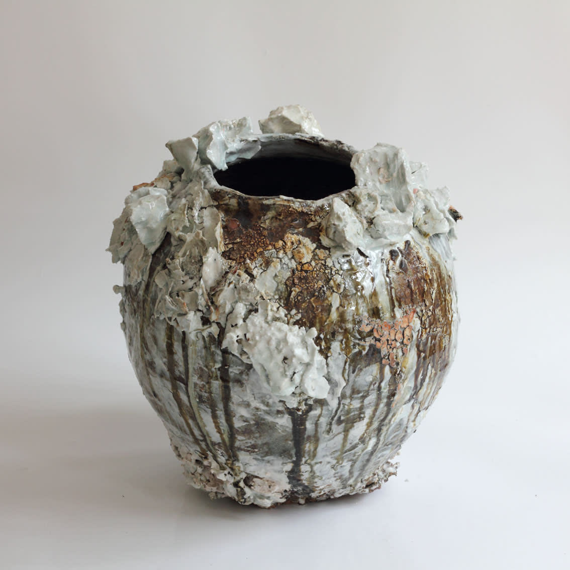 Akiko Hirai, 71. Moon Jar