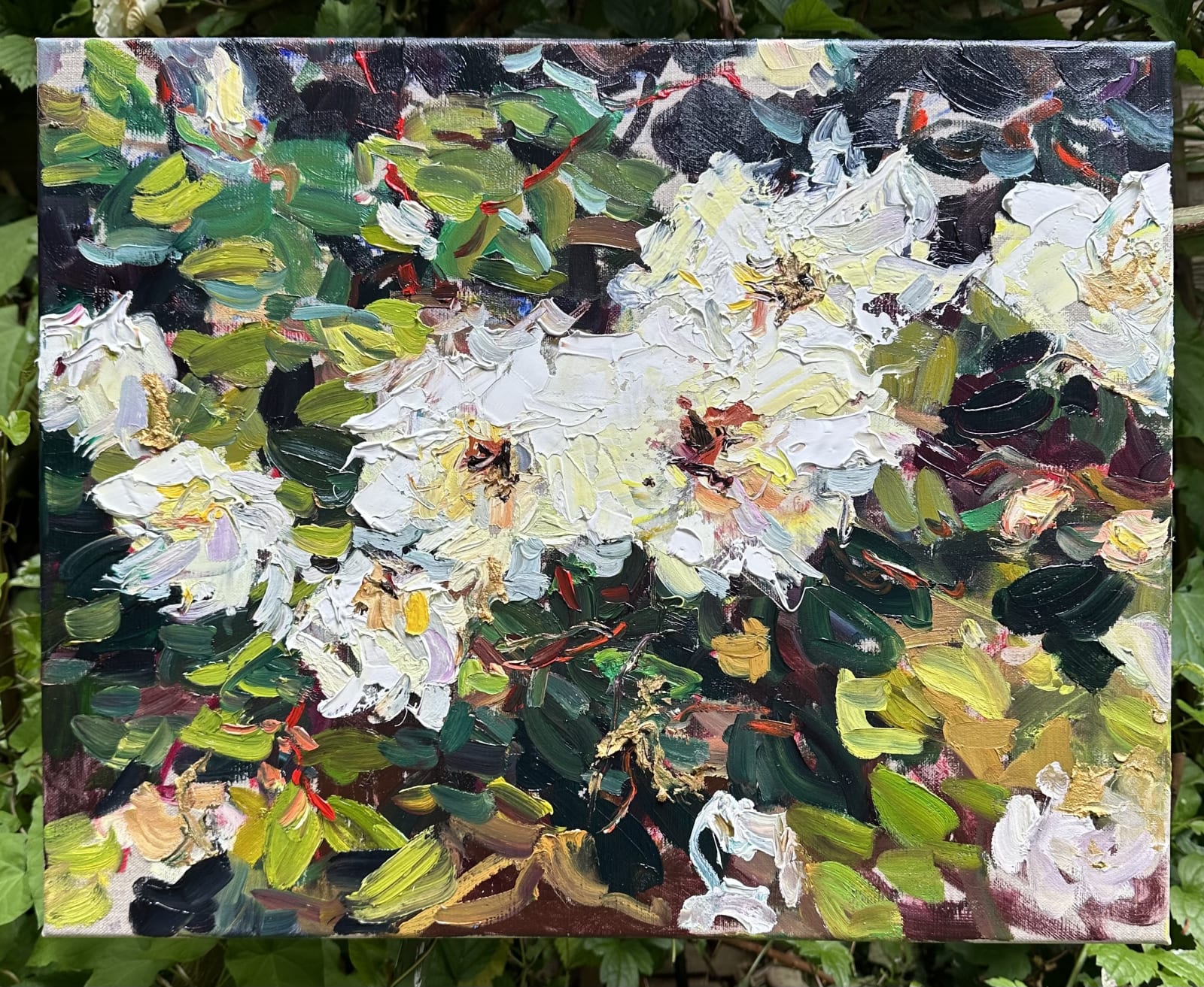 Lilia Orlova-Holmes, White roses, 2024