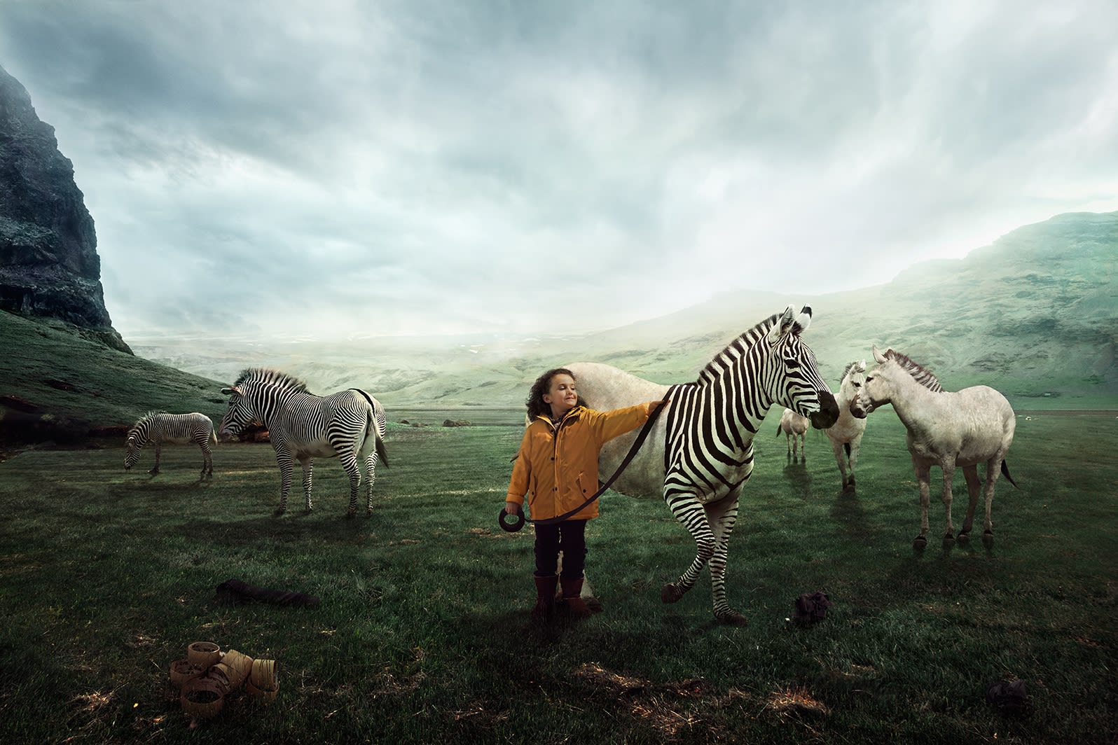 CRISTINA RAMOS, Beauty Salon, 2016