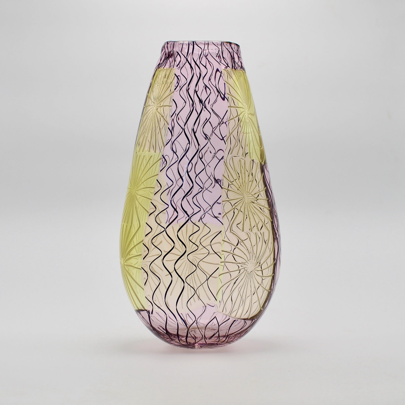 Scott Benefield, Pink Nastri Mosaic