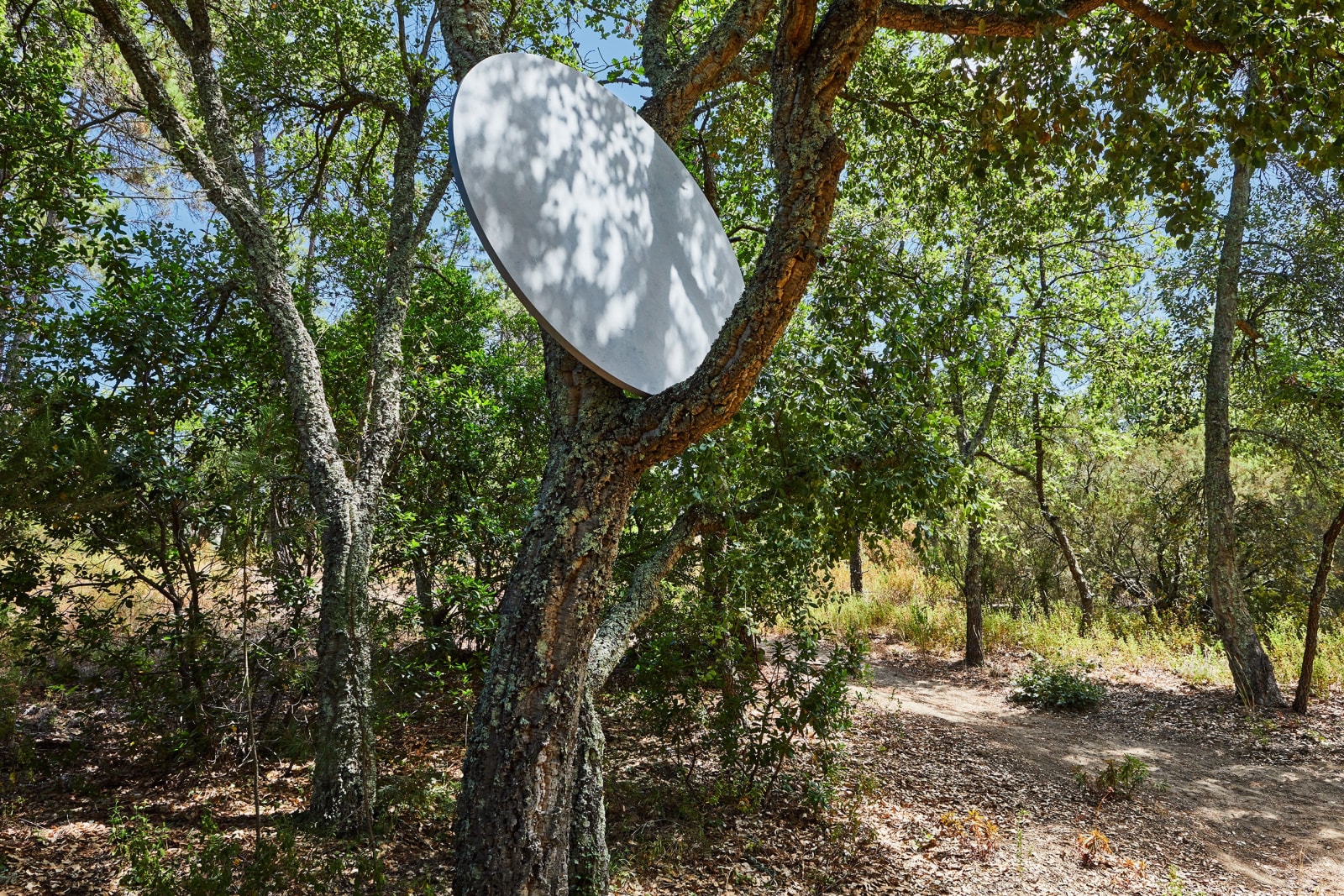 Oscar Tuazon, Marble Moon, 2021