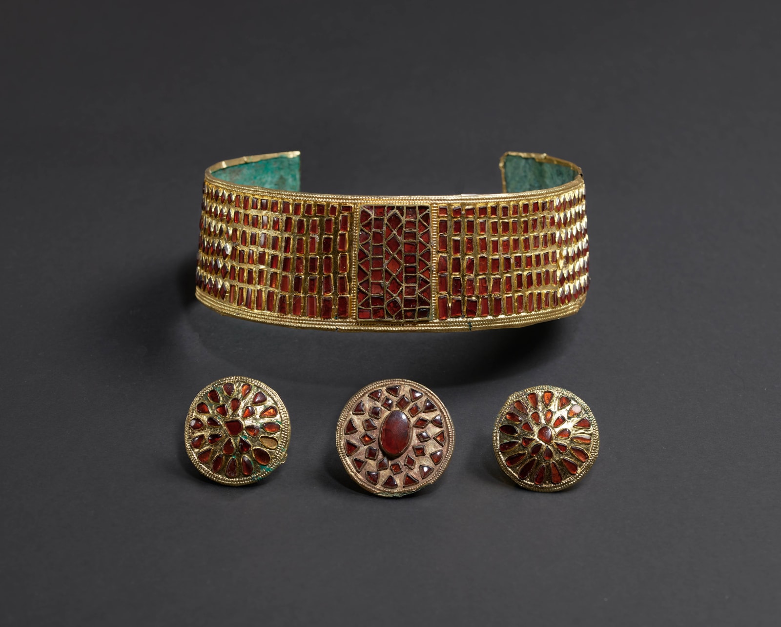 Diadem and three disc mounts, Hunnic Empire, first half of the 5th century