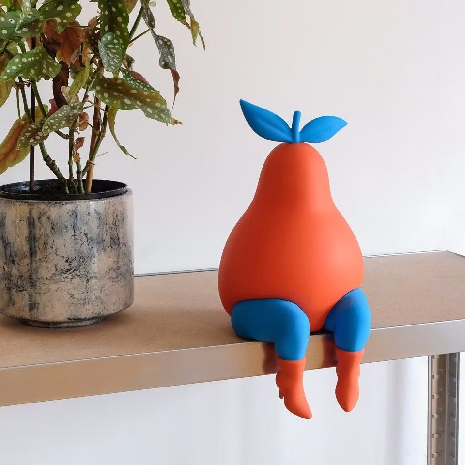 Piet Parra, Pear Lamp, 2021