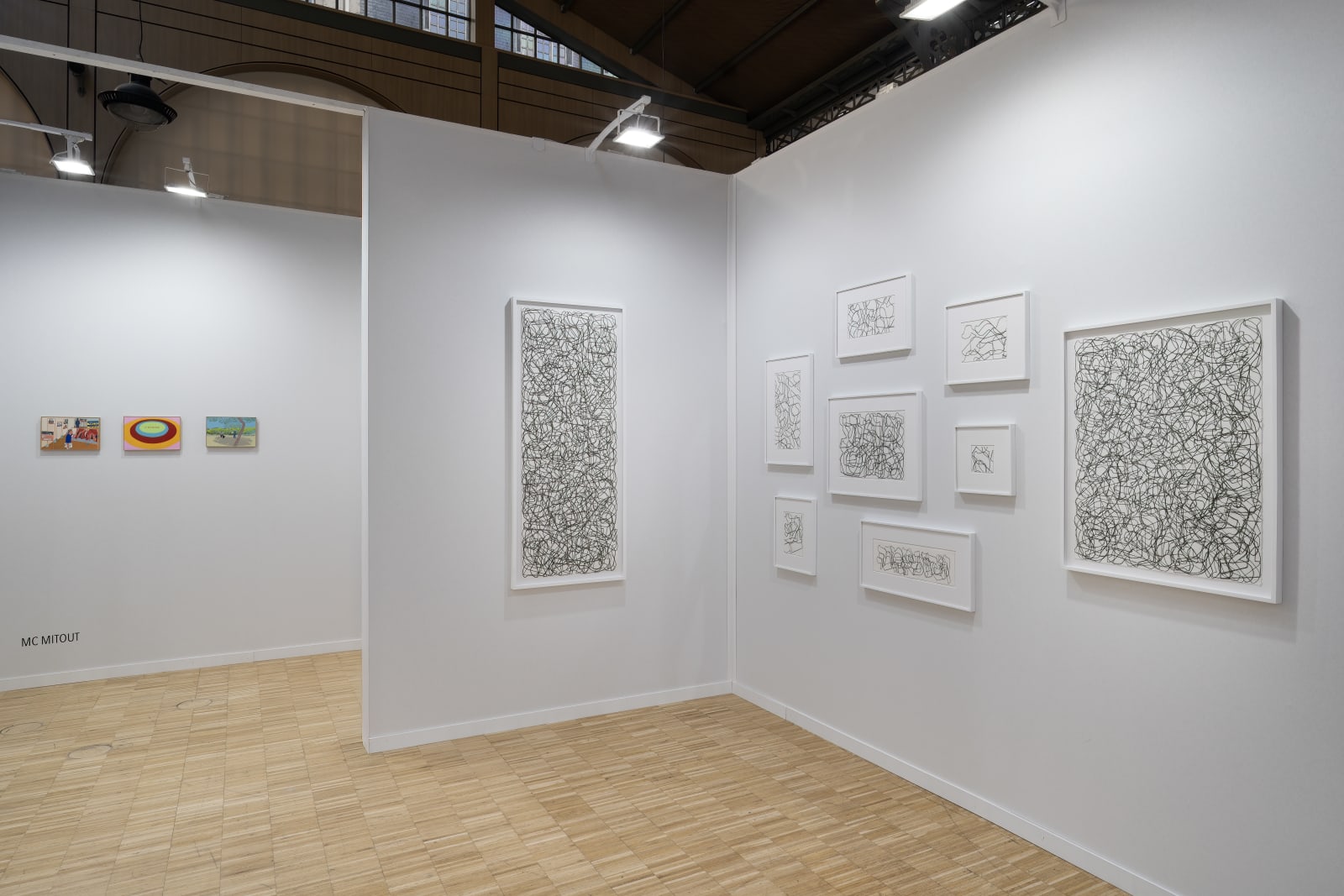 Vue d'exposition Drawing Now Paris 2025 Léo Dorfner Delphine Gigoux-Martin MC Mitout Tania Mouraud oeuvres d'art