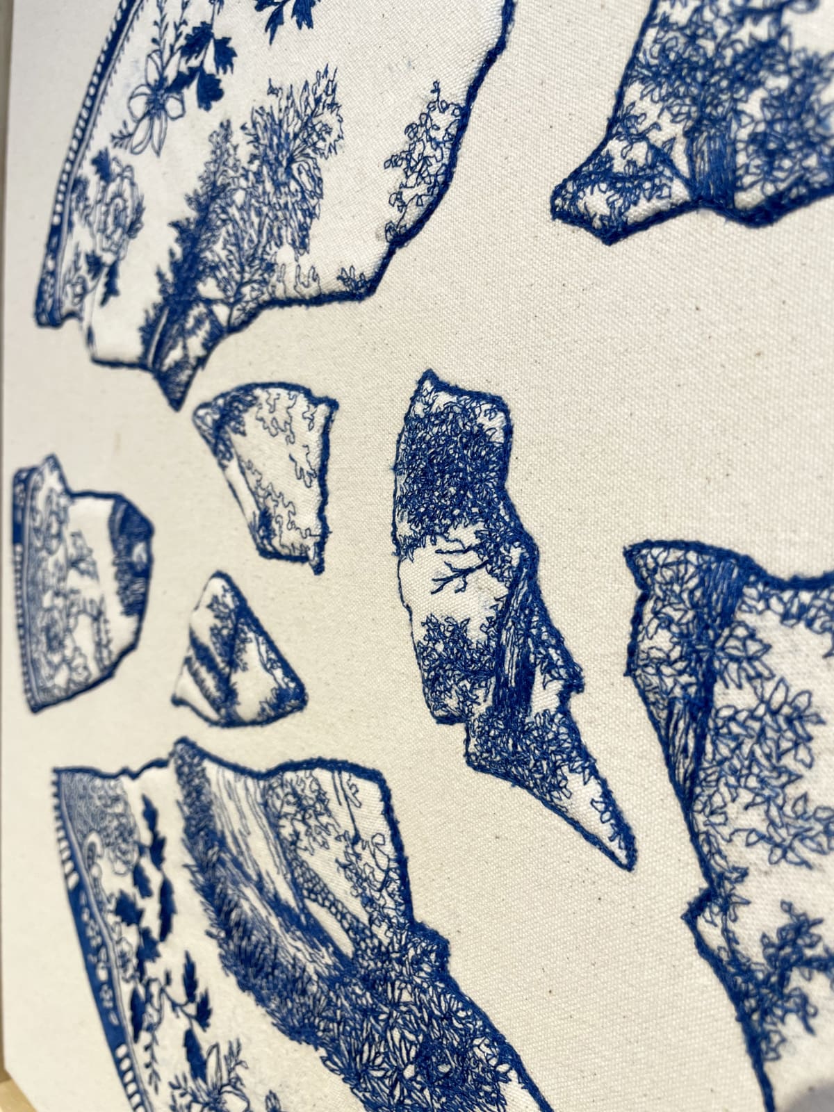 Deniz Kurdak, Broken Blue