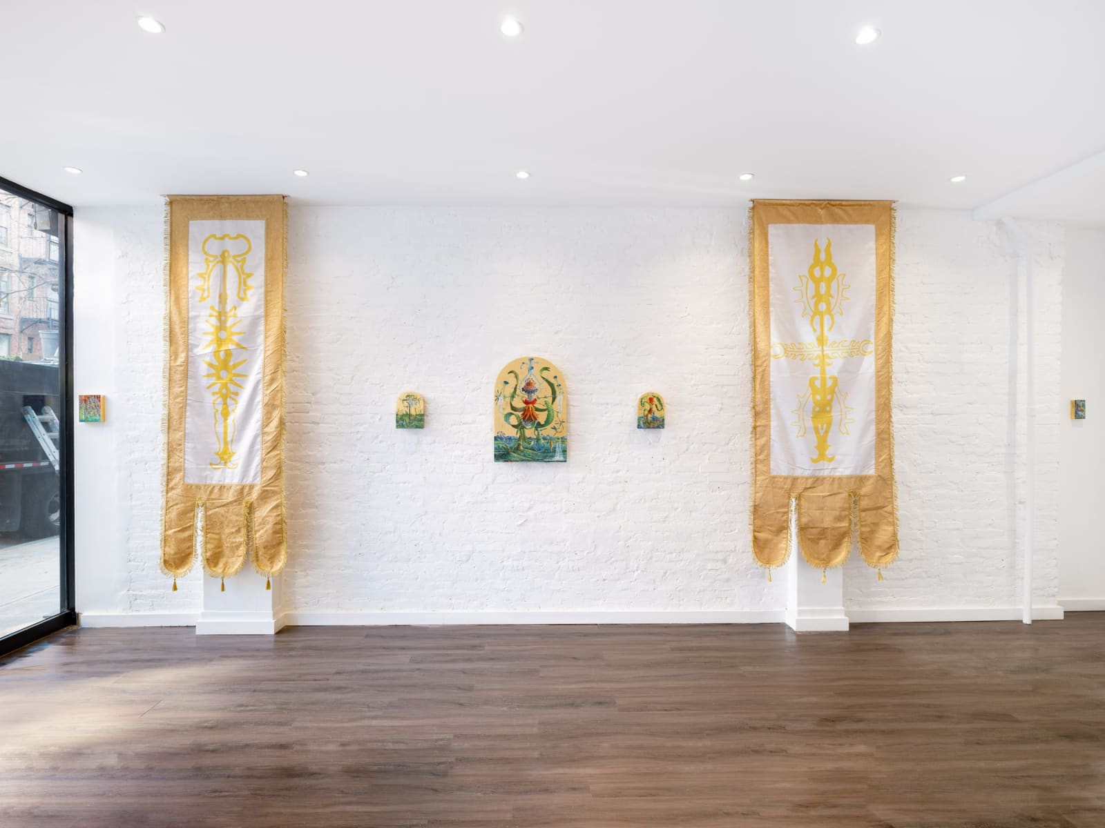 Tomasz Kulka, Piramida Głupców, 2023. Installation View. Courtesy of Nguyen Wahed and the artist.