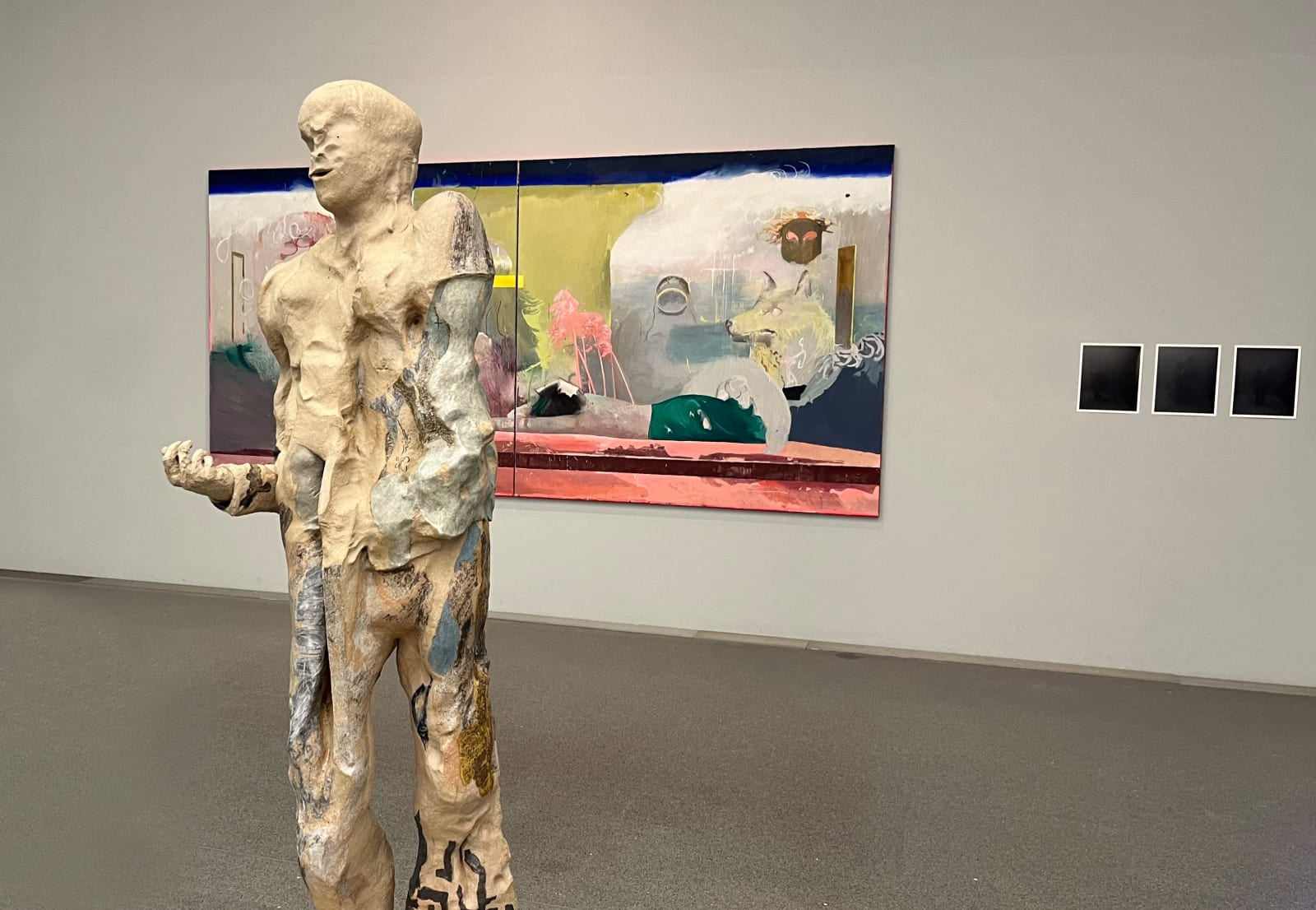 Installation View “EGO. Kunst, Gesellschaft und das Ich”. Artwork: Natascha, 2024, ceramic, glazed, 185 x 62 x 55 cm. ©...